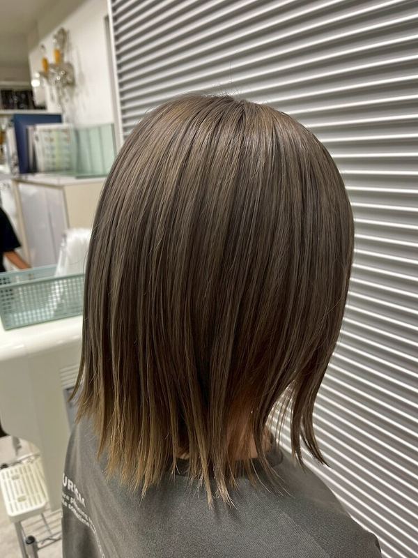 透明感グレージュ◎ナチュラルグラデーション