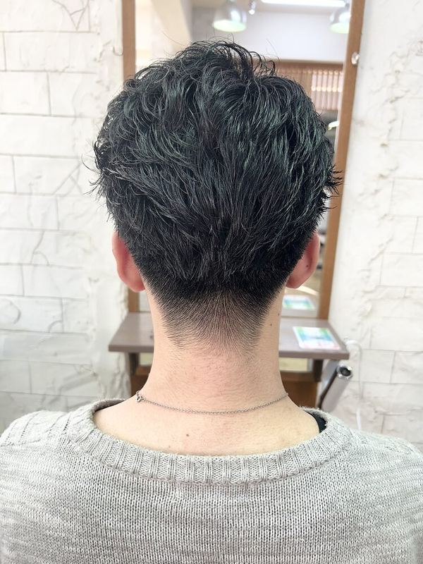 《癖毛を味方に》ニュアンス束感ショート