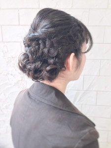編み込みアレンジ